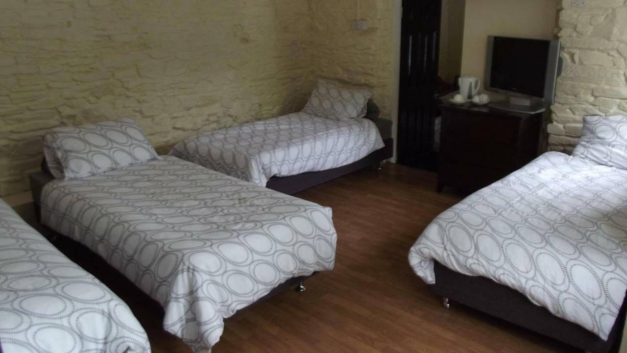 White Hart Inn Bodmin Bagian luar foto